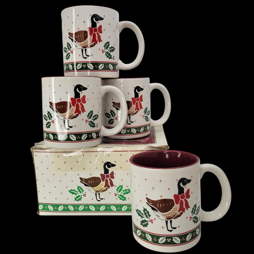 Vintage Holiday Goose Coffee/Tea/Cocoa Mugs by United Silver &Cutlery, 4 piece